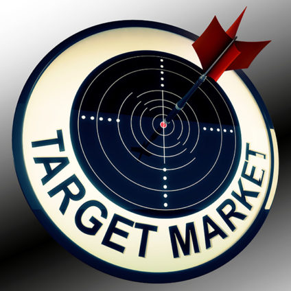 "Target market" illustration with arrow and bull's eye